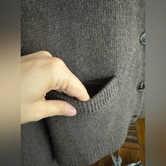 Quince Mongolian Cashmere Structured Cardigan in brown size S - Picture 12 of 16